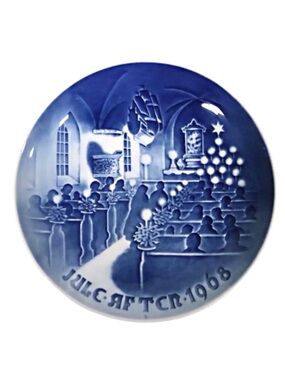 Bing & Grondahl Christmas Plate Christmas in Church 1968